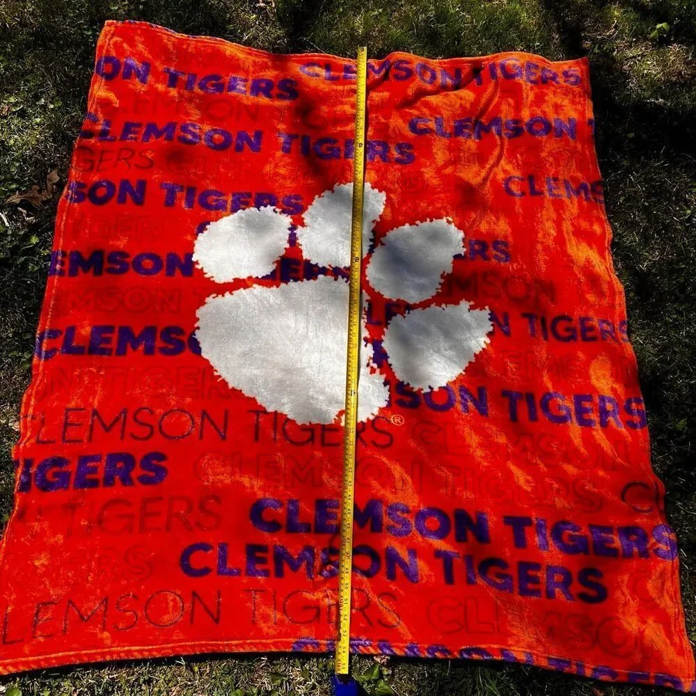 NCAA Clemson Tigers Classic Throw Blanket